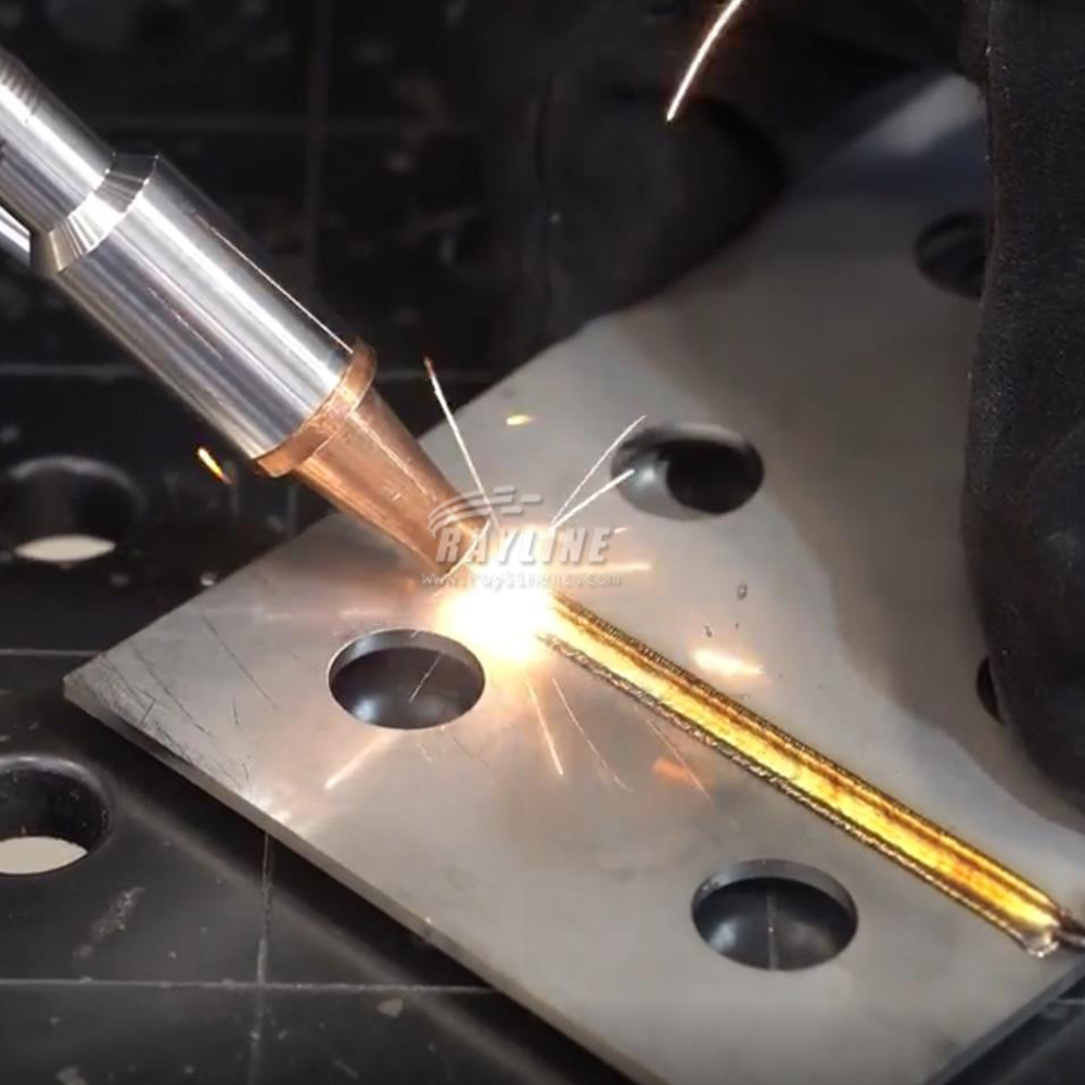 4-in-1 1000W/1500W/2000W Handh - đánh giá và giá Handheld Laser Welder 1000W