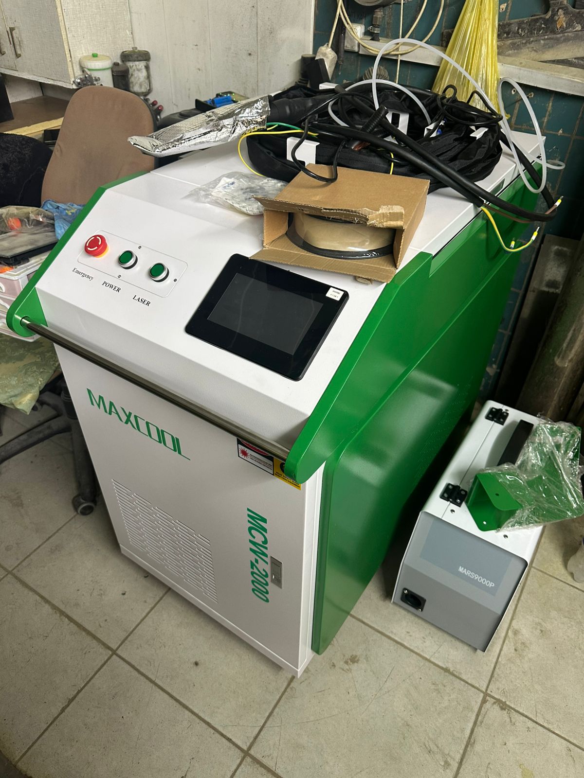 Portable Small Handheld 4in1 L - đánh giá và giá Laser Welding Machine 1500W Handheld
